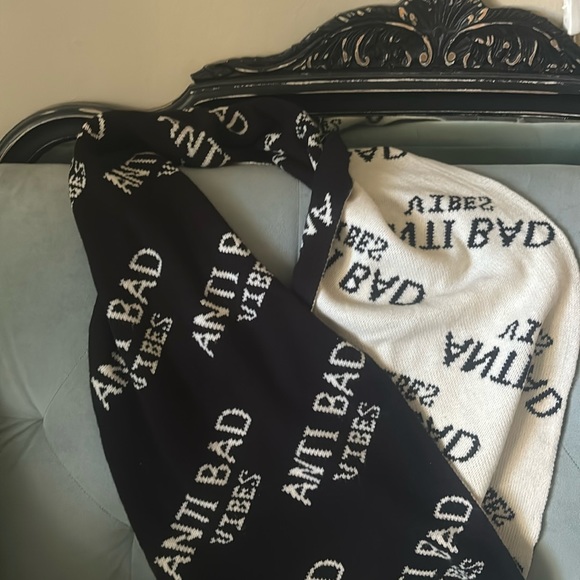 Anti Bad Vibes Black and White Wide Scraft - Picture 1 of 7